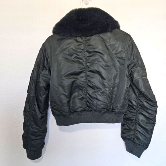 NWT Urban Outfitters x iets frans | Nova Faux Fur Collar Bomber Jacket Medium - Picture 9 of 9